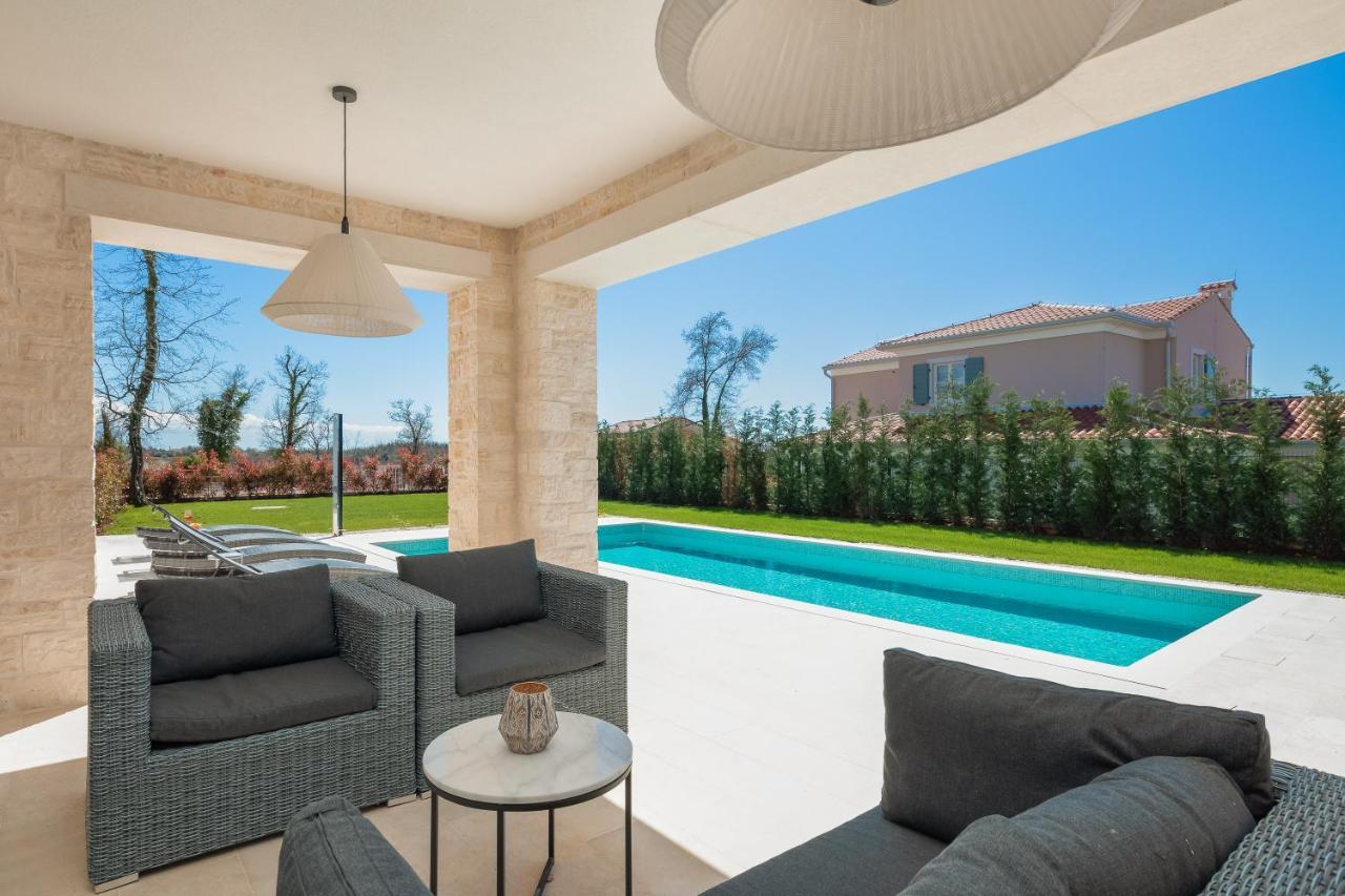 Villa Harmony By Ilc Brtonigla Ngoại thất bức ảnh
